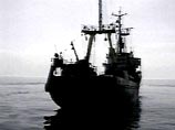 Южнокорейскую шхуну-браконьер "Самбек" задержал в Японском море корабль "Кречет"