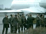 Французские летчики, дислоцирующиеся в Киргизии, предпочитают жениться на местных девушках Французские летчики, дислоцирующиеся в Киргизии, предпочитают жениться на местных девушках