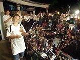 Элвис Пресли обещал вернуться в день 25 годовщины со дня своей смерти Элвис Пресли обещал вернуться в день 25 годовщины со дня своей смерти