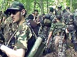 Отряд чеченцев во главе с Гелаевым направляется в сторону российской границы