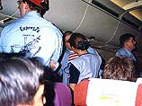 На борту самолета, как полагают власти, была предпринята попытка угона