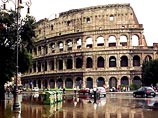 Рим и Неаполь сильно пострадали от проливных дождей и бури