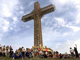 В пригороде македонской столицы воздвигнут самый большой крест на Балканах