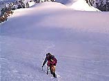 Пропавший на Эльбрусе альпинист найден живым