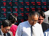 Индекс Nikkei вновь скатился почти на 1,4 процентов до уровня 9.099,39 пункта Индекс Nikkei вновь скатился почти на 1,4 процентов до уровня 9.099,39 пункта