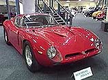 Состоятельным покупателям были предложены 138 автомобилей: от кабриолетов Alfa Romeo до Rolls-Royce и Daimler. Однако звездой коллекции, самым дорогим автомобилем была модель Bizzarrini 1965 года. Эта машина была создана знаменитым итальянским дизайнером