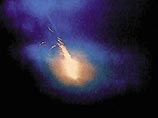 По мнению ученых, красочный фейерверк вызвал крупный метеорит, взорвавшийся на высоте около 30 км над Землей