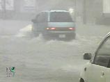 Мощный фронт штормовых ветров и тропических ливней может вызвать многочисленные наводнения и оползни