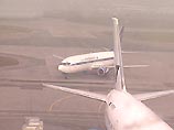 В связи с плохой видимостью из-за тумана и задымленности столичные аэропорты Шереметьево и Домодедово отменили более ста рейсов