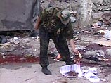 На месте погибли 6 человек, 15 человек - в тяжелом состоянии были доставлены в Грозненскую городскую больницу