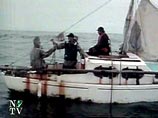 Ван Фам решил сплавать на своей 8-метровой яхте "Си бриз" на расположенный примерно в 40 километрах от берега остров