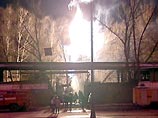 Взрыв произошел в 100 метрах от стационарного поста ГАИ у въезда в Махачкалу Взрыв произошел в 100 метрах от стационарного поста ГАИ у въезда в Махачкалу