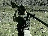 Боевой самолет федеральных сил пытались сбить из переносного зенитного ракетного комплекса чеченские боевики Боевой самолет федеральных сил пытались сбить из переносного зенитного ракетного комплекса чеченские боевики