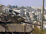 Израильская армия полностью блокировала находящиеся под палестинским управлением города, расположенные в так называемой "зоне А" на Западном берегу реки Иордан