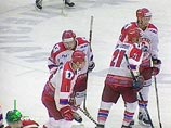 "Молот-Прикамье" в Перми потерпел поражение от одного из лидеров чемпионата, ярославского "Локомотива" "Молот-Прикамье" в Перми потерпел поражение от одного из лидеров чемпионата, ярославского "Локомотива"