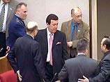 Певец Иосиф Кобзон готов предстать перед российским судом, чтобы снять с себя обвинения, в частности, о его связях с русской мафией на Западе Певец Иосиф Кобзон готов предстать перед российским судом, чтобы снять с себя обвинения, в частности, о его связях с русской мафией на Западе