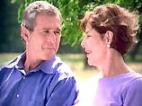 Буш привлекает к предвыборной кампании свою жену и мать