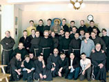Францисканские монахи в России