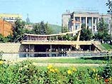 В Ереване утверждают, что президент Кучма устроил дебош в местном кафе