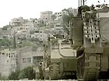 После ввода бронетанковой техники в Дженин израильское командование распространило обращение к местным жителям