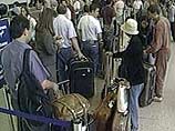 Около 700 российских туристов на этой неделе могут вынужденно задержаться в отпуске в Египте и на Кипре