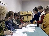 В первом туре нынешний президент республики Кирсан Илюмжинов набрал 47,30% голосов