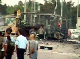 Камикадзе направил машину с взрывчаткой в пассажирский автобус
