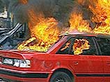 В Москве на Садовом кольце горит автомобиль