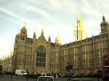 Члены британского парламента обвиняют российское руководство в пренебрежительном отношении к Договору об обычных вооружениях Члены британского парламента обвиняют российское руководство в пренебрежительном отношении к Договору об обычных вооружениях