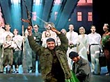 В Москве неизвестные лица захватили зал, в котором идет мюзикл "Норд-Ост" В Москве неизвестные лица захватили зал, в котором идет мюзикл "Норд-Ост"