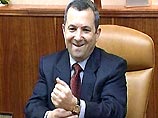 При этом он раскритиковал политику Эхуда Барака, назвав его "слепой лисой"