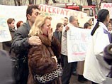 Педагоги, чьи ученики находятся в заложниках, готовы обменяться на школьников Педагоги, чьи ученики находятся в заложниках, готовы обменяться на школьников