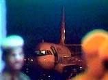 Пассажиры рейса Air India, летевшего из Дели в Гонконг, эвакуированы из-за угрозы взрыва