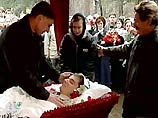 Похороны бывших заложников пройдут на 12 московских кладбищах