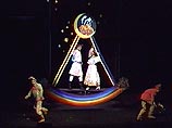 Спектакли проходят во французском городе Лилль. Театр поставил детский спектакль на сказку Юрия Энтина "Шиворот на выворот"