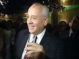 Михаил Горбачев вручил премии "мужчинам года"