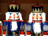 Символом наступающих Рождества и Нового Года в восточной Германии стали деревянные щелкунчики