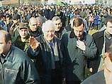 Специальная службы Госохраны Грузии, помимо президента и членов его семьи, охраняет спикера парламента, Госминистра, министров, зарубежных послов, здания Госканцелярии, парламента, резиденцию президента Специальная службы Госохраны Грузии, помимо президента и членов его семьи, охраняет спикера парламента, Госминистра, министров, зарубежных послов, здания Госканцелярии, парламента, резиденцию президента