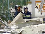 В Испании во время сильного ветра кран обрушился на жилой дом