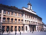 Итальянский парламент закрыт в связи с завтрашним визитом Папы
