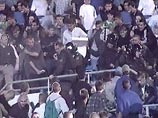 На стадионе в Раменском фанаты пошли в наступление на ОМОН