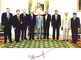 По мнению бывшего Генпрокурора, это дело "затрагивает интересы многих нынешних чиновников". Кроме того, властям "не хочется признавать, что коррупция проникла на самый высший уровень российского руководства", -подчеркивает Скуратов По мнению бывшего Генпрокурора, это дело "затрагивает интересы многих нынешних чиновников". Кроме того, властям "не хочется признавать, что коррупция проникла на самый высший уровень российского руководства", -подчеркивает Скуратов