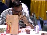 Американские дети подают в суд на McDonald's Американские дети подают в суд на McDonald's
