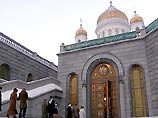 Сегодня в Москве, в Зале церковных соборов храма Христа Спасителя проводит свой учредительный съезд Русская православная партия Сегодня в Москве, в Зале церковных соборов храма Христа Спасителя проводит свой учредительный съезд Русская православная партия