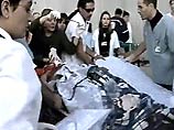 По предварительным данным, не менее пяти человек погибли и десятки получили ранения различной степени тяжести. Семеро из них находятся в критическом состоянии По предварительным данным, не менее пяти человек погибли и десятки получили ранения различной степени тяжести. Семеро из них находятся в критическом состоянии