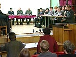 Московский военный окружной суд на выездном заседании в следственном изоляторе "Матросская тишина" приступил к допросу свидетелей, проходящих по делу об убийстве журналиста "Московского комсомольца" Дмитрия Холодова Московский военный окружной суд на выездном заседании в следственном изоляторе "Матросская тишина" приступил к допросу свидетелей, проходящих по делу об убийстве журналиста "Московского комсомольца" Дмитрия Холодова
