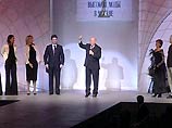 Неделя высокой моды проходит под патронатом Юрия Лужкова Неделя высокой моды проходит под патронатом Юрия Лужкова