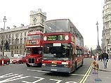 10 человек пострадали в результате аварии городского автобуса в Лондоне