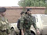 В 1996 году Закаев расстрелял 3 пленных строителей, утверждает бывший заложник В 1996 году Закаев расстрелял 3 пленных строителей, утверждает бывший заложник