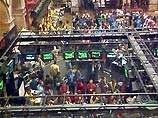 Российский фонд федерального имущества продал на Лондонской бирже 5,9% акций крупнейшей российской нефтяной компании "Лукойл" Российский фонд федерального имущества продал на Лондонской бирже 5,9% акций крупнейшей российской нефтяной компании "Лукойл"